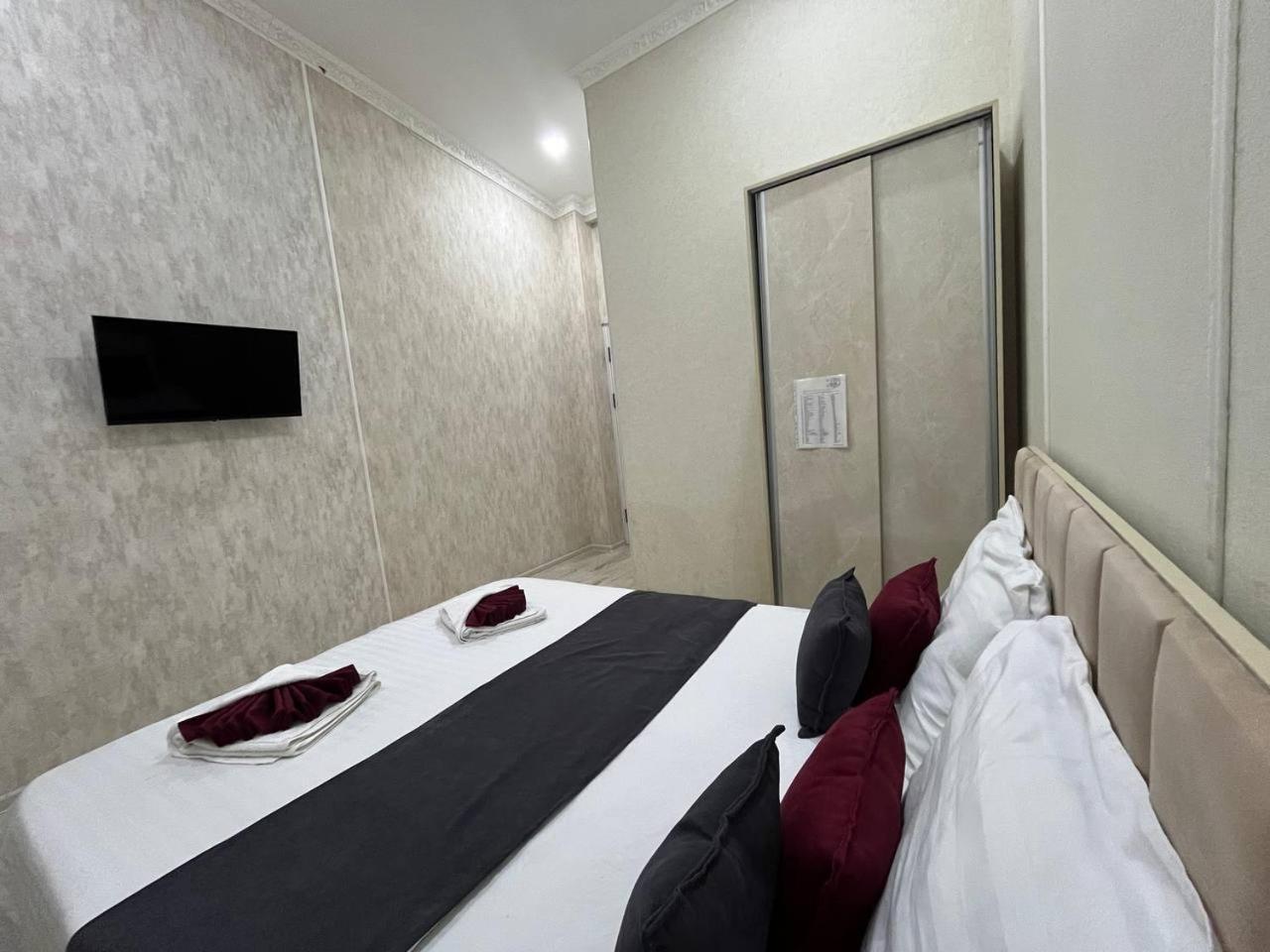 Fenix Hotel Taskent Exterior foto