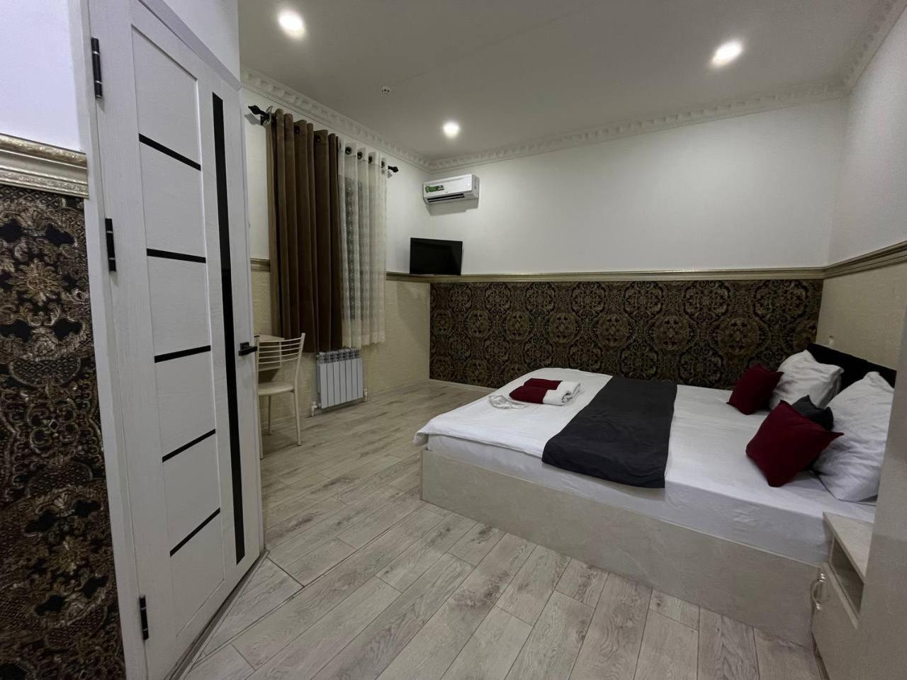 Fenix Hotel Taskent Exterior foto